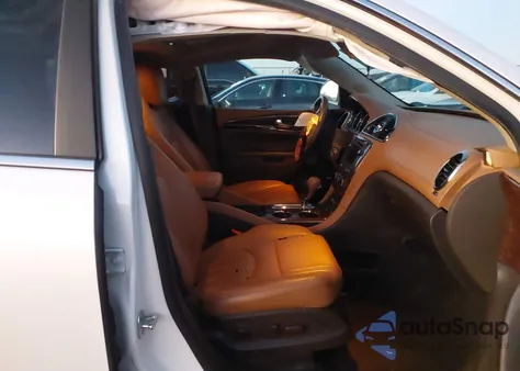 2017 Buick Enclave Leather z USA, uszkodzony, nr VIN 5GAKVBKD5HJ303742